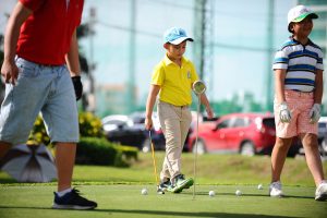 Mọi lứa tuổi đều có thể tham gia bộ môn Golf