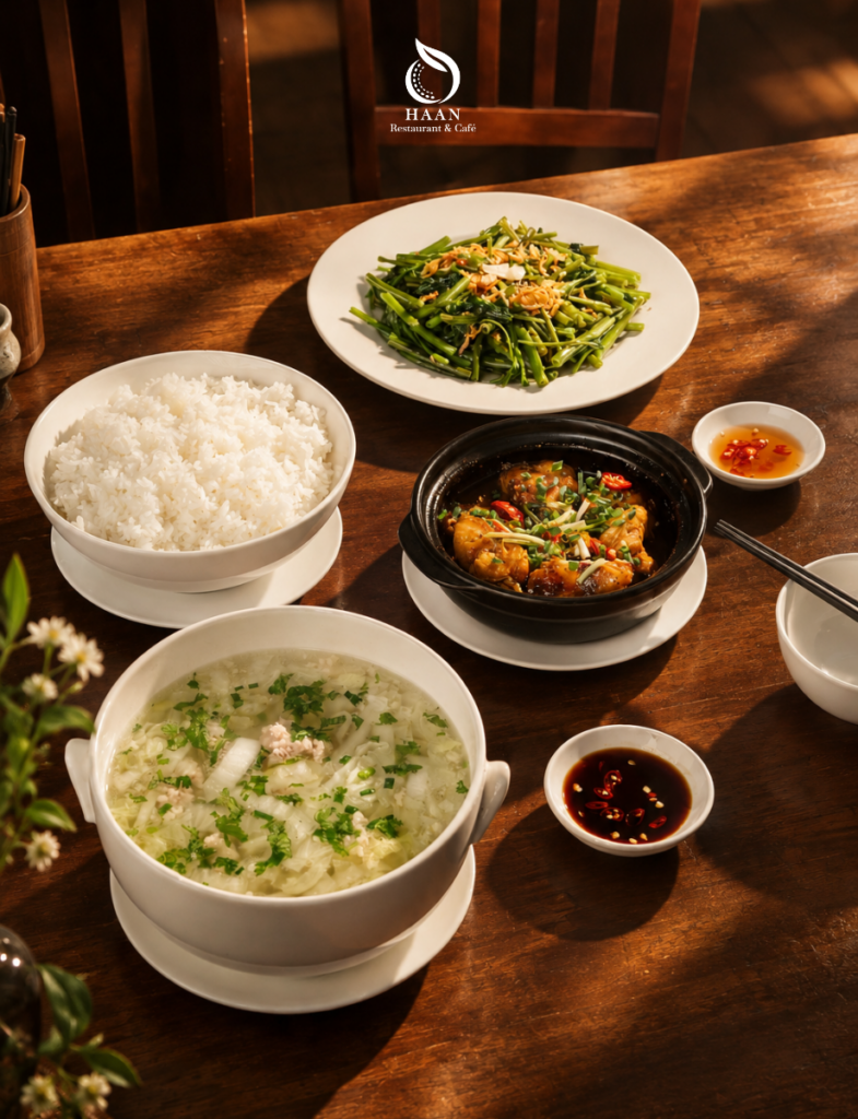 Set cơm vị nhà - Cơm trưa tại quận 9